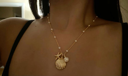 The viral Meribella necklace