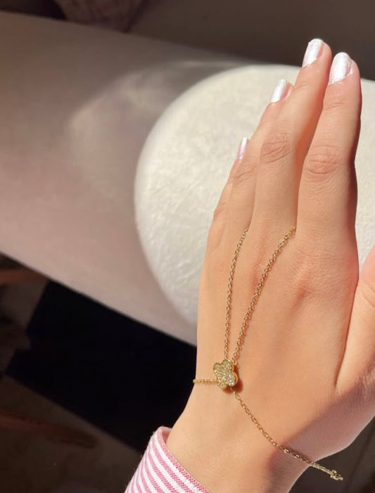 Vanclef hand chain