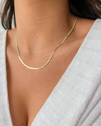 Gold snake necklace