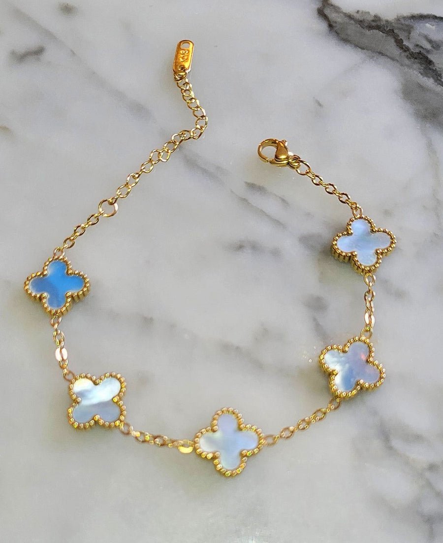 Shinny blue vanclef bracelet