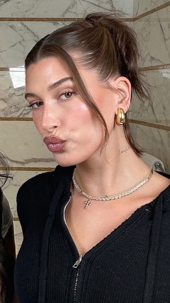 Hoops set 2 earrings Hailey Bieber inspired