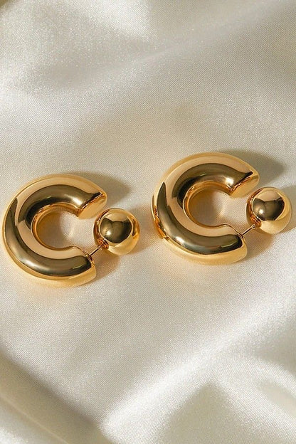 Chunky gold hoop earrings