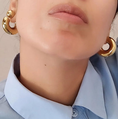 Chunky gold hoop earrings